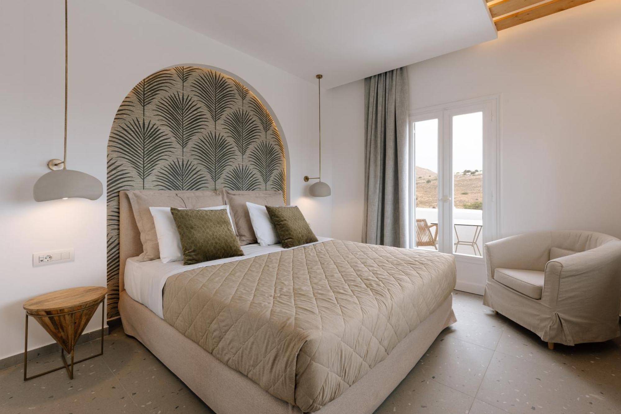 Pnoi Hotel ロガラス エクステリア 写真