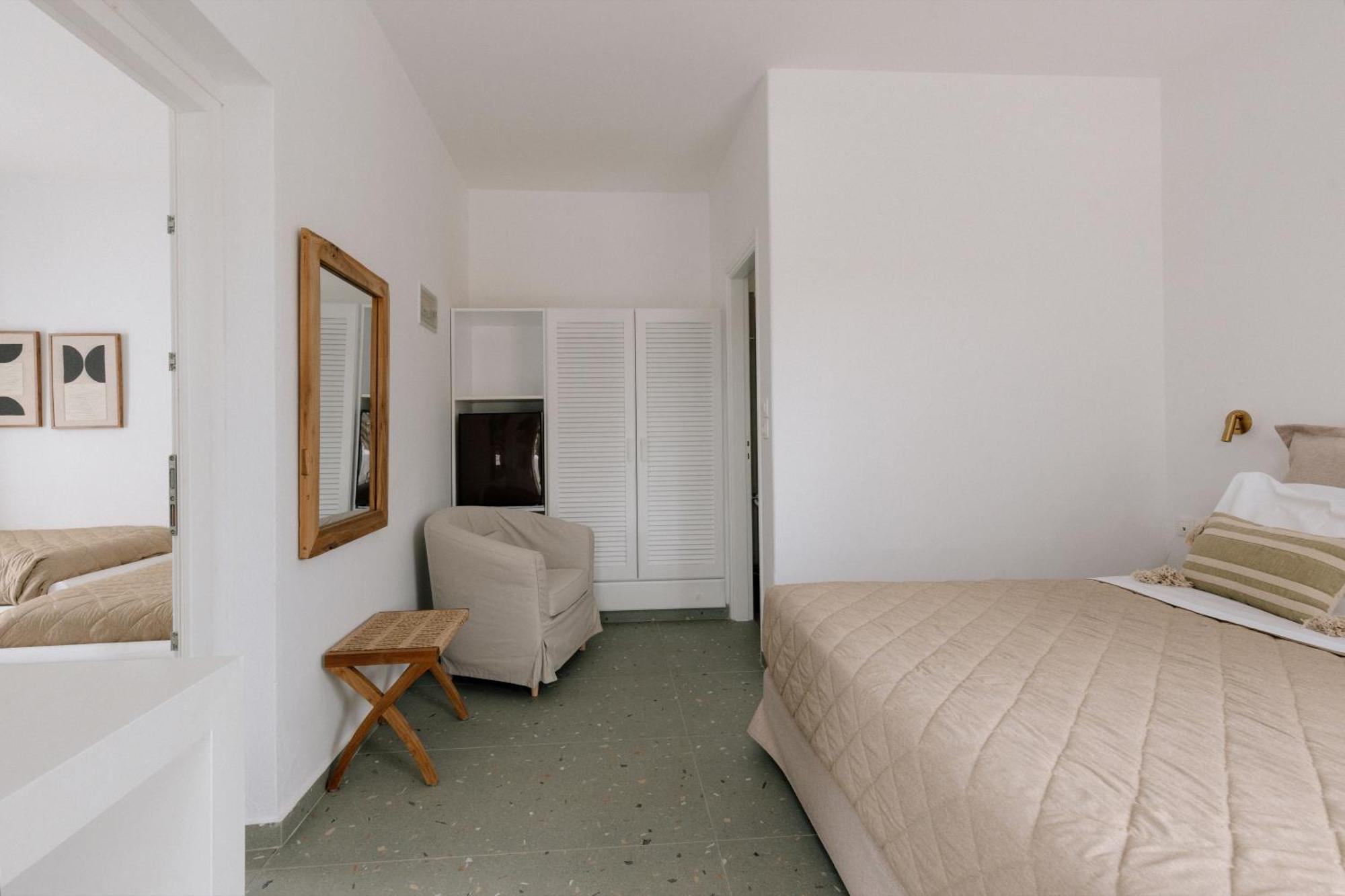 Pnoi Hotel ロガラス エクステリア 写真